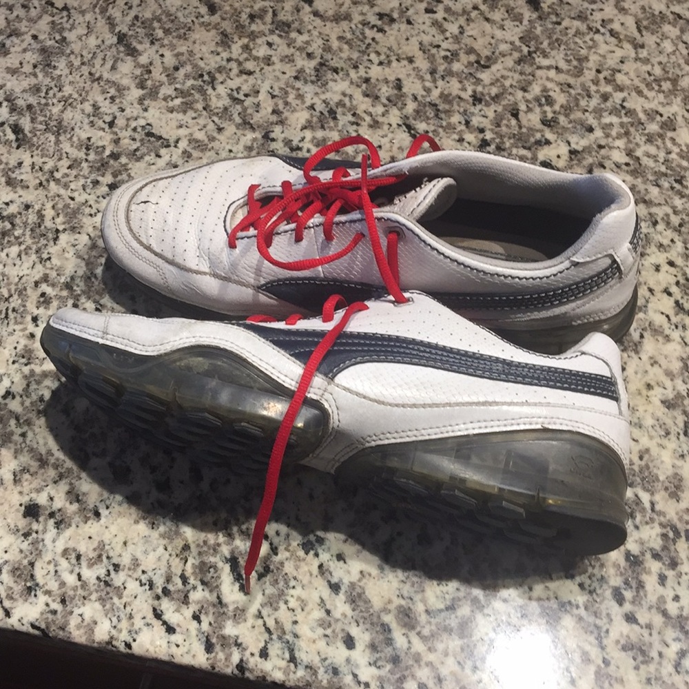 Puma shoes size 13