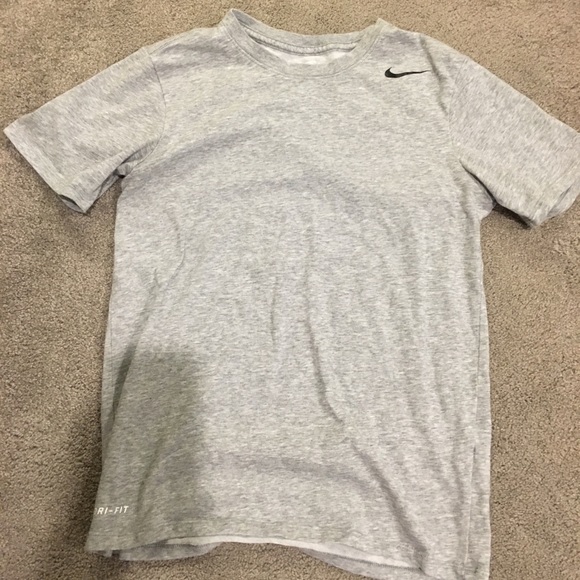 Nike Dri-Fit Tee - Picture 1 of 1