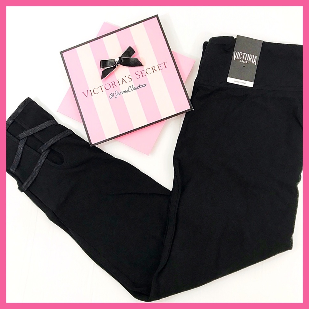 •Victoria’s Secret• Sport Strappy Anytime leggings - Picture 4 of 5