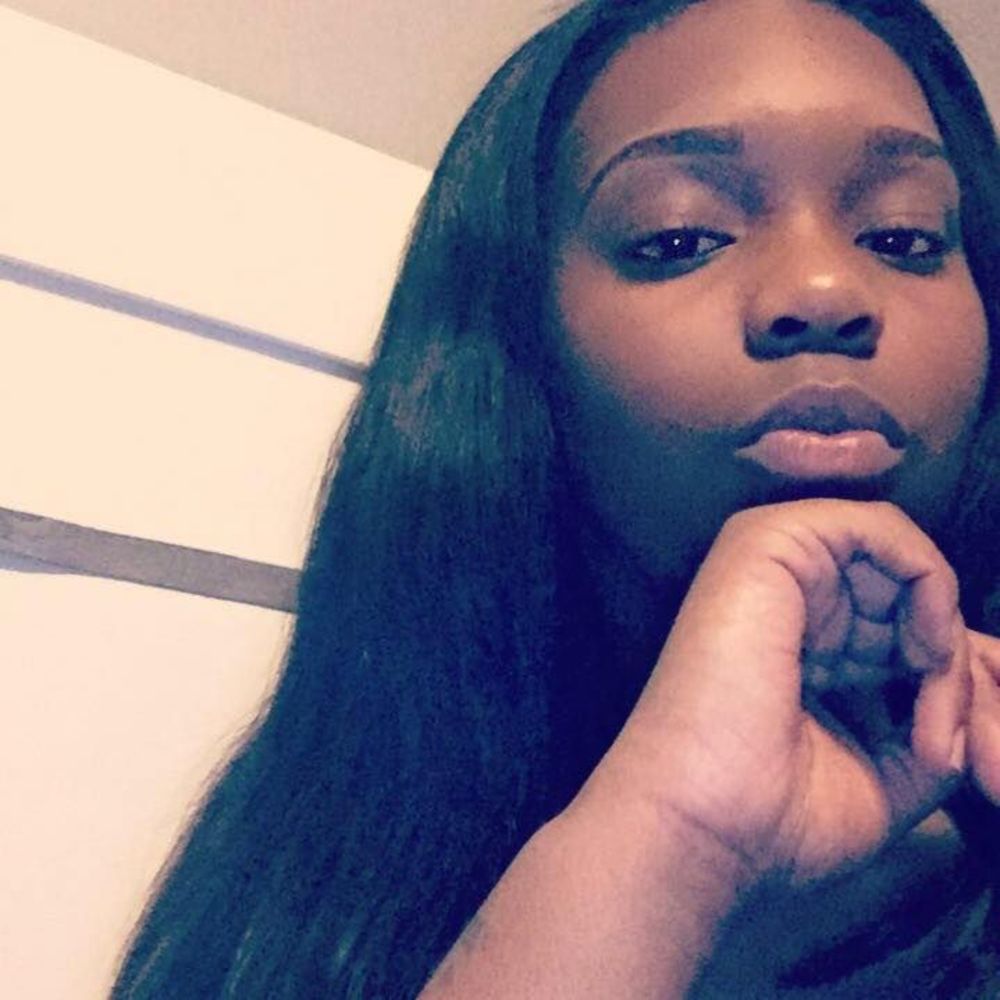 Meet your Posher, Nakiya