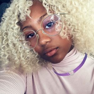 Meet your Posher, Varneese