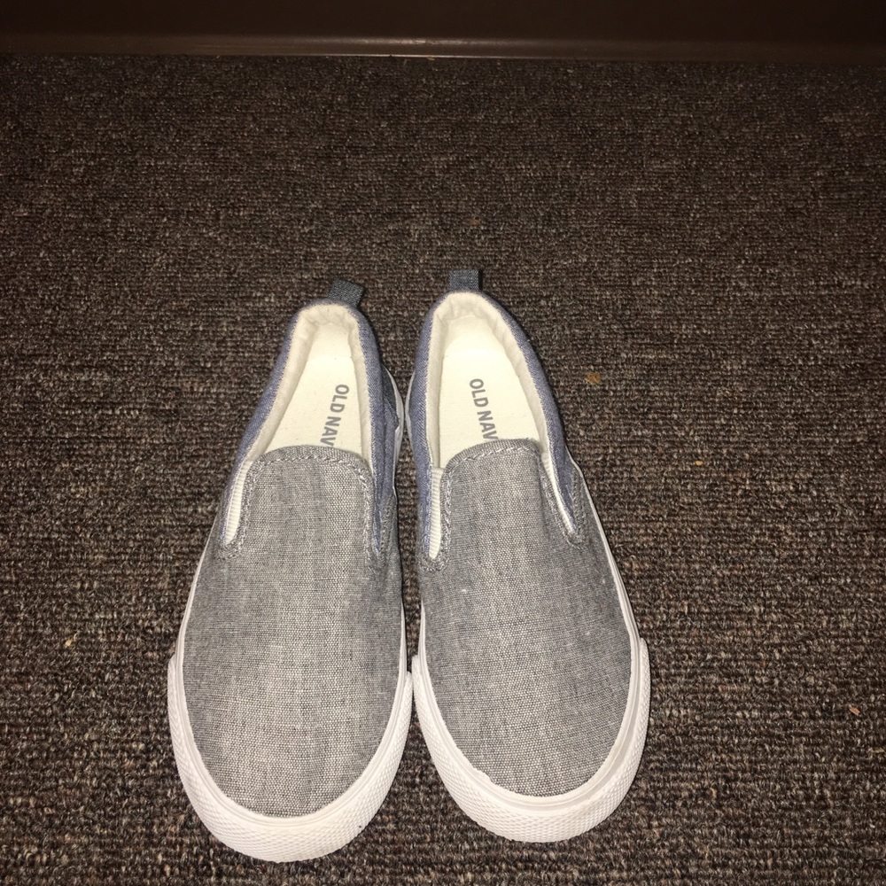 Slip on sneakers