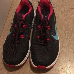 Nike wild trail running shoes