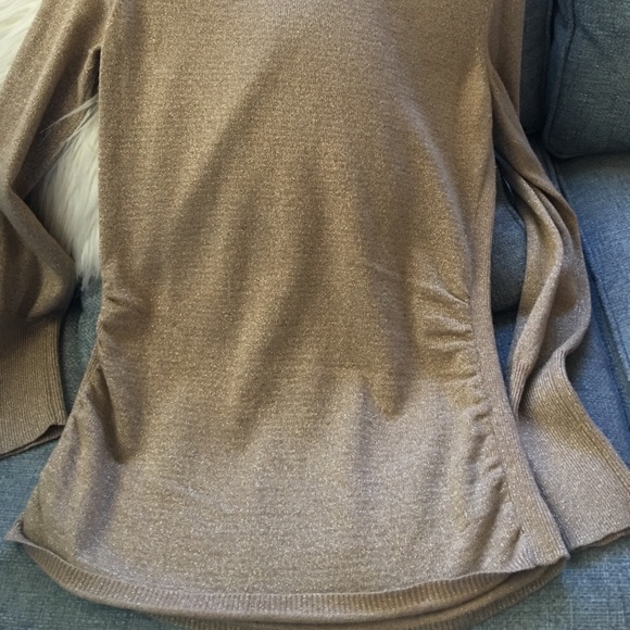 🌺Banana Republic gold holiday party sweater M - Picture 3 of 4