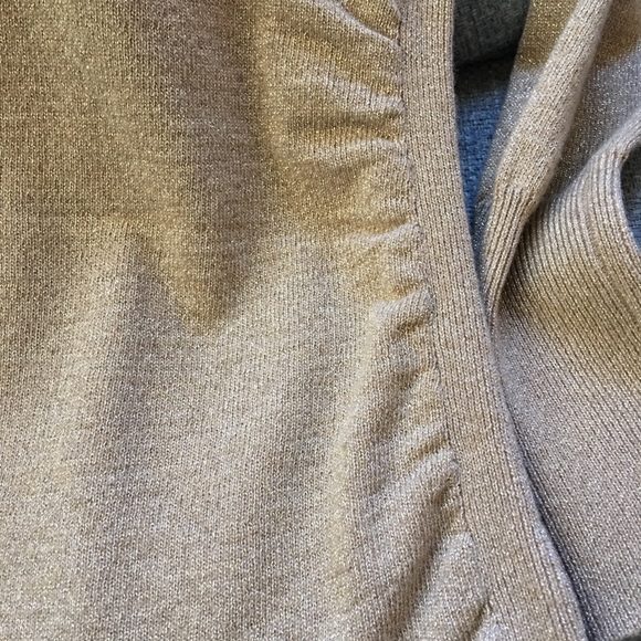 🌺Banana Republic gold holiday party sweater M - Picture 4 of 4