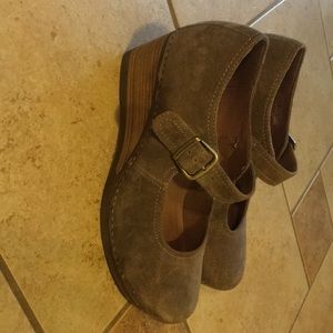 Dansko Sandra Shoes