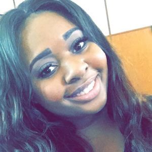 Meet your Posher, Jenessa