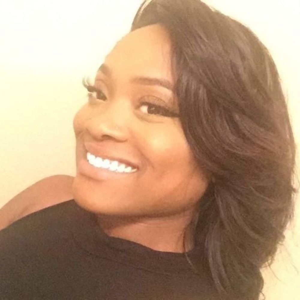 Meet your Posher, Vanessa