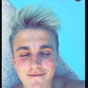 Meet your Posher, Jake