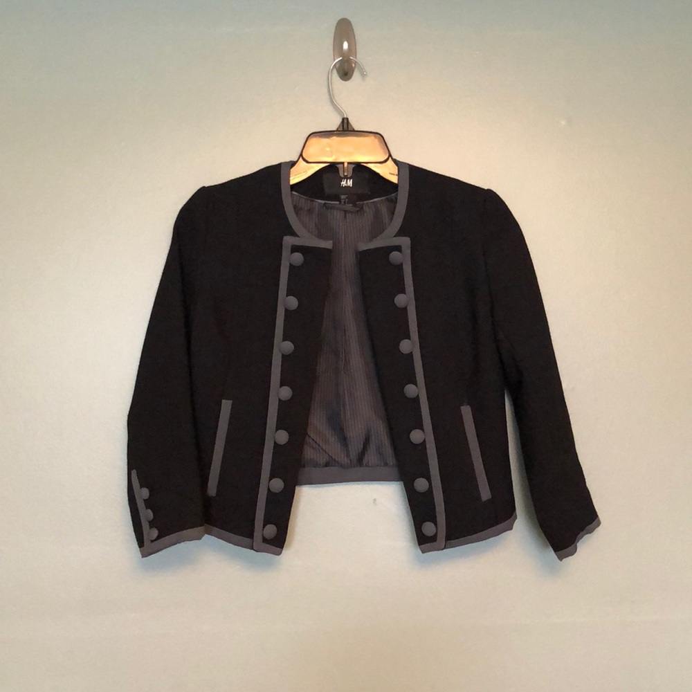 H&M black grey blazer hook closure buttons size 2