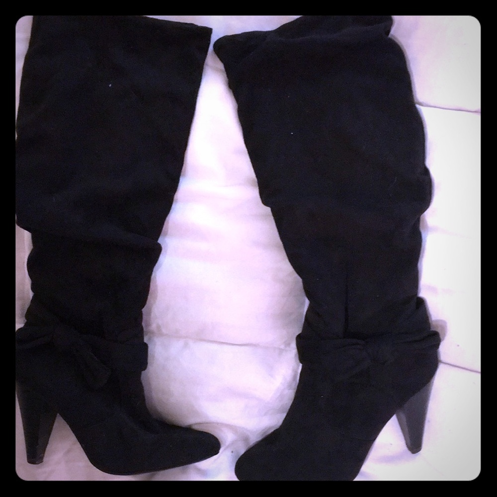 Black Faux Suede Bow Boots