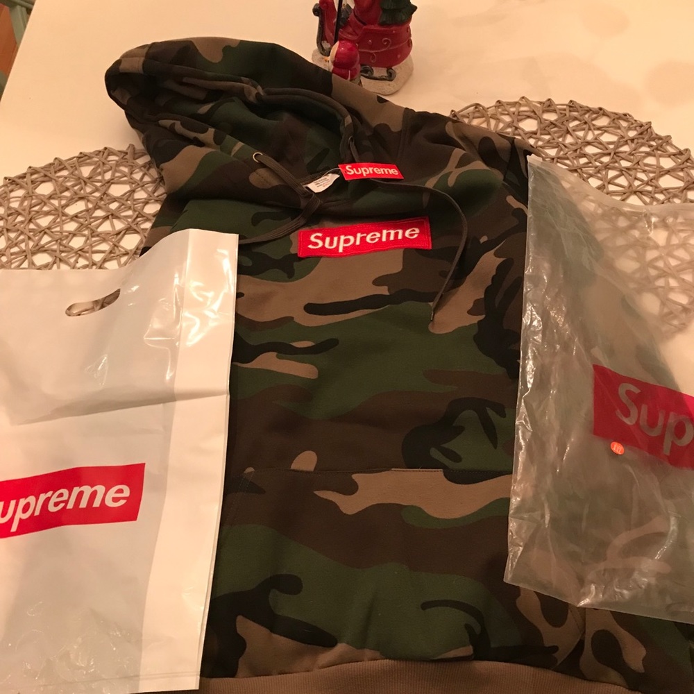 Surpreme Hoodies