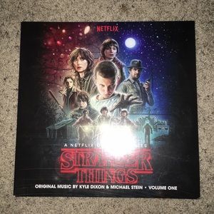 Stranger things record V1