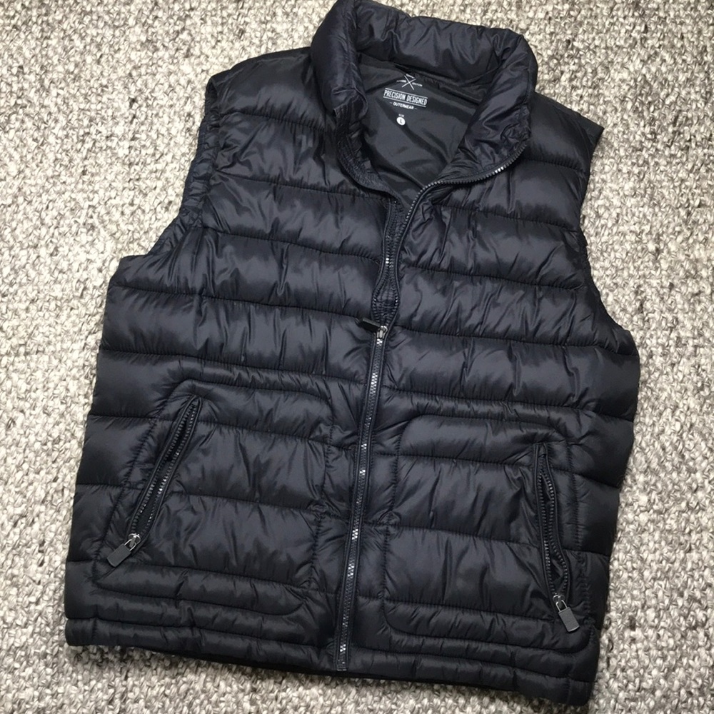 Men's Gap Navy Puffer Vest