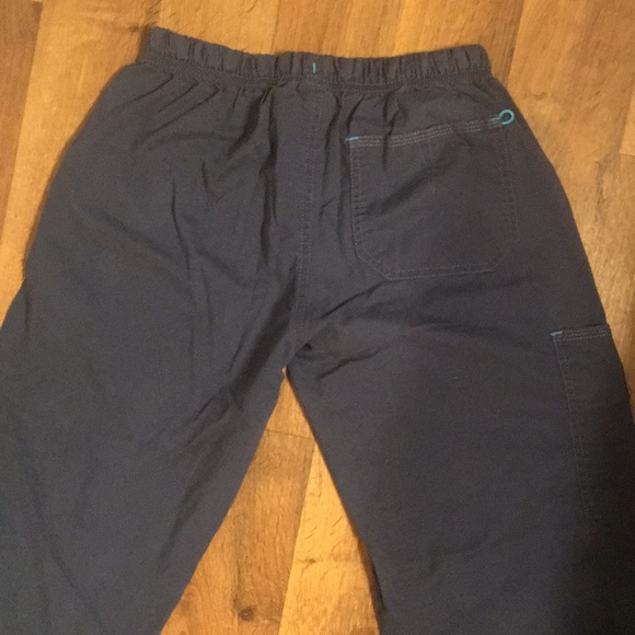 Navy blue WonderWink scrub pants!! - Picture 3 of 3