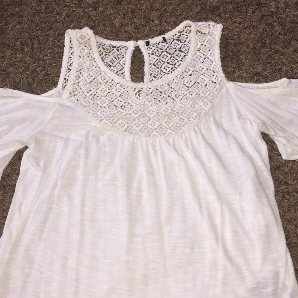 shoulder cut out blouse