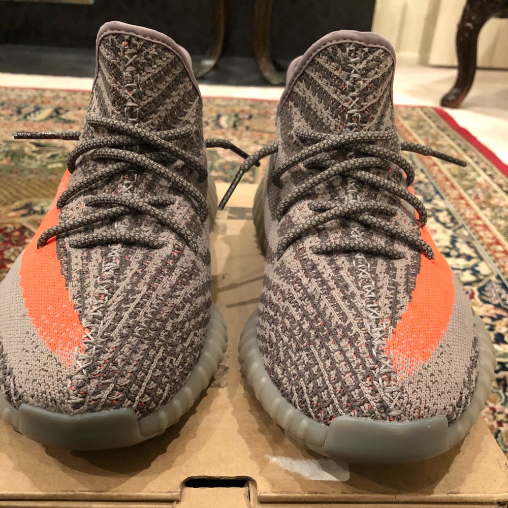 Yeezy boost 350 v2 Beluga size 10.5