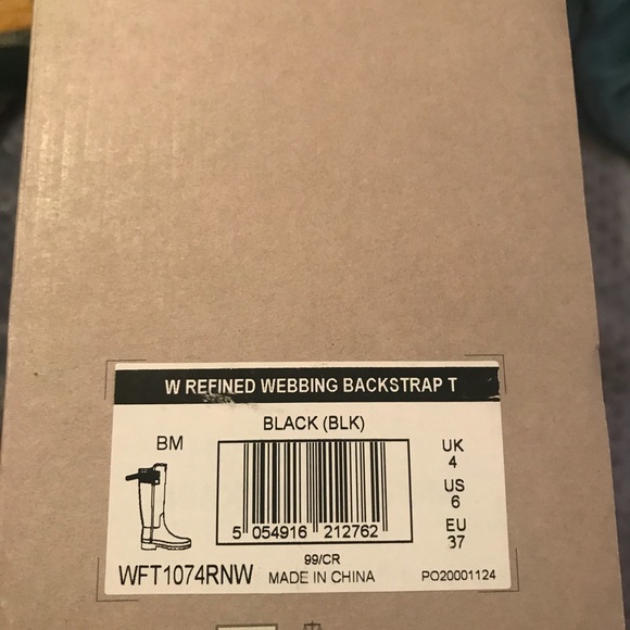 SOLD!!!! NEW HUNTER BOOTS!!!!!! - Picture 6 of 7