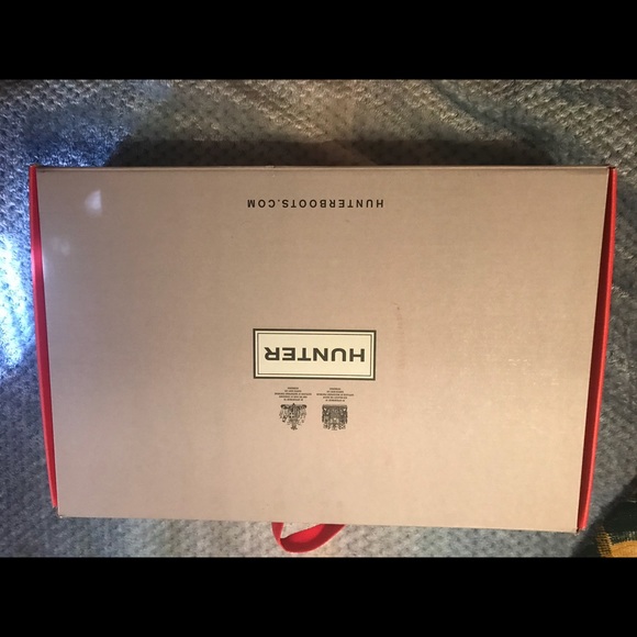 SOLD!!!! NEW HUNTER BOOTS!!!!!! - Picture 7 of 7