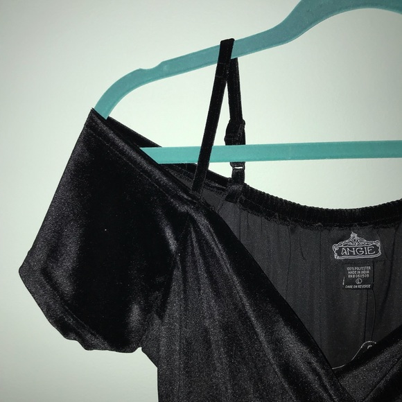 {Angie} Velvet Off the Shoulder Dress, L - Picture 2 of 4