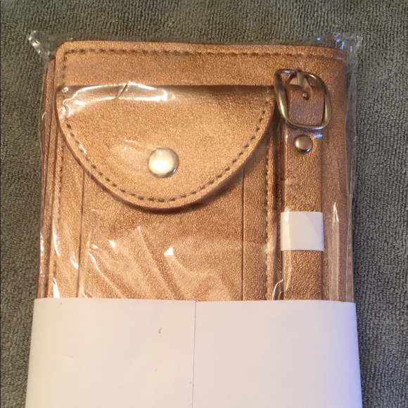 Understated Leather Accessories Understated Leather Vegan Passport
