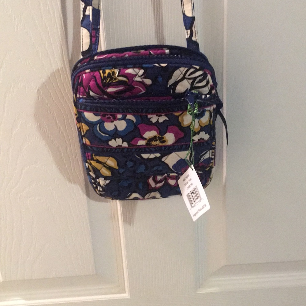 Vera Bradley mini hipster NWT