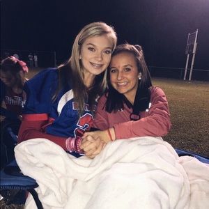 Meet your Posher, Lily