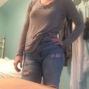 Forever 21 long sleeve t-shirt