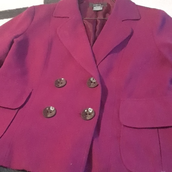 Blazer - Picture 3 of 4