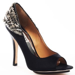 Badgley Mischka Reeves pump