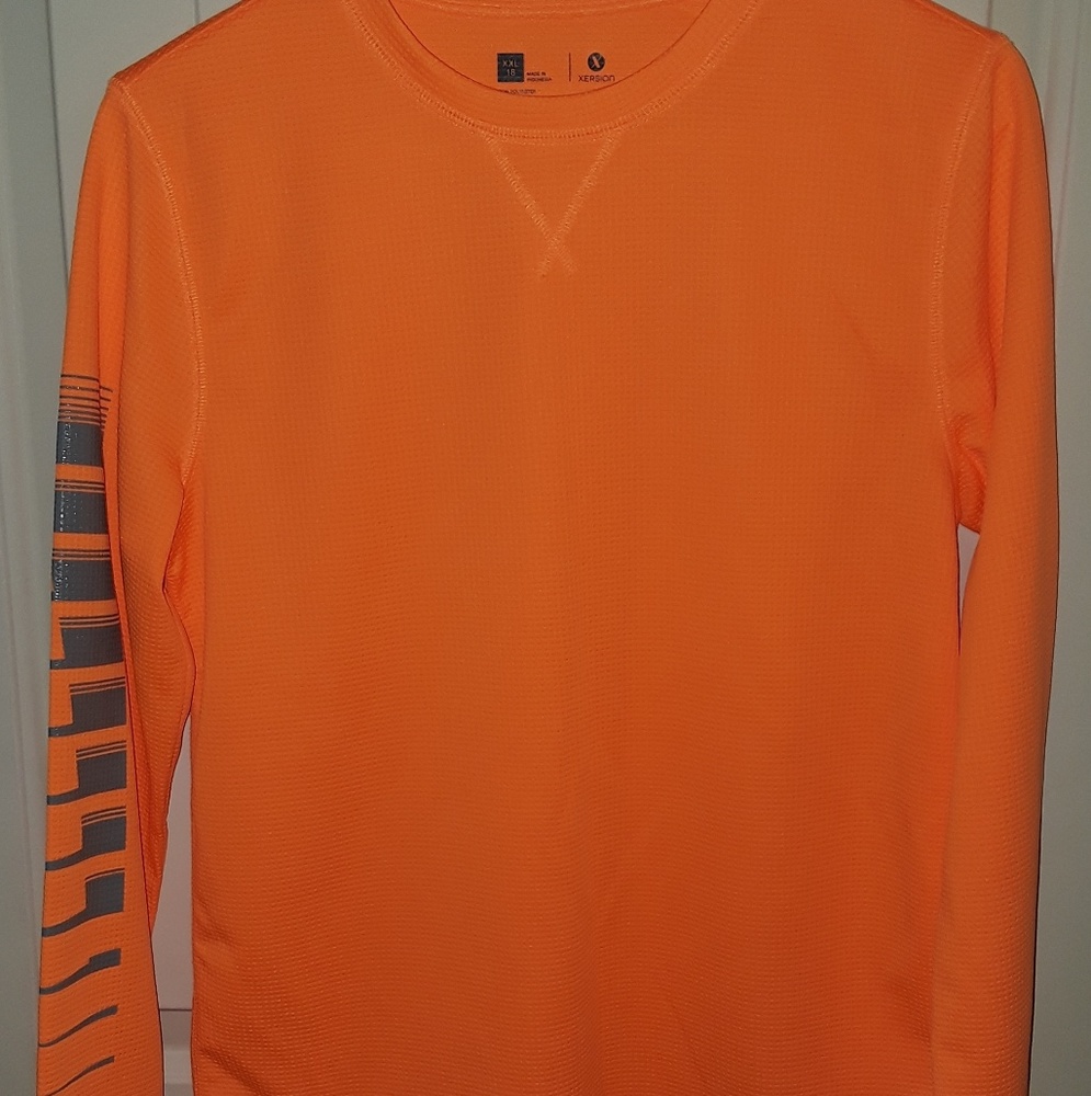 Xersion thermal shirt