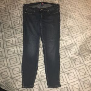 TORRID size 16 ankle jeans