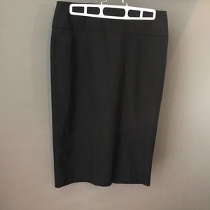 Lined pencil skirt