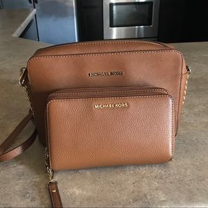 MK PURES & WALLET