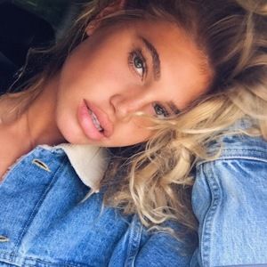 Meet your Posher, Rose