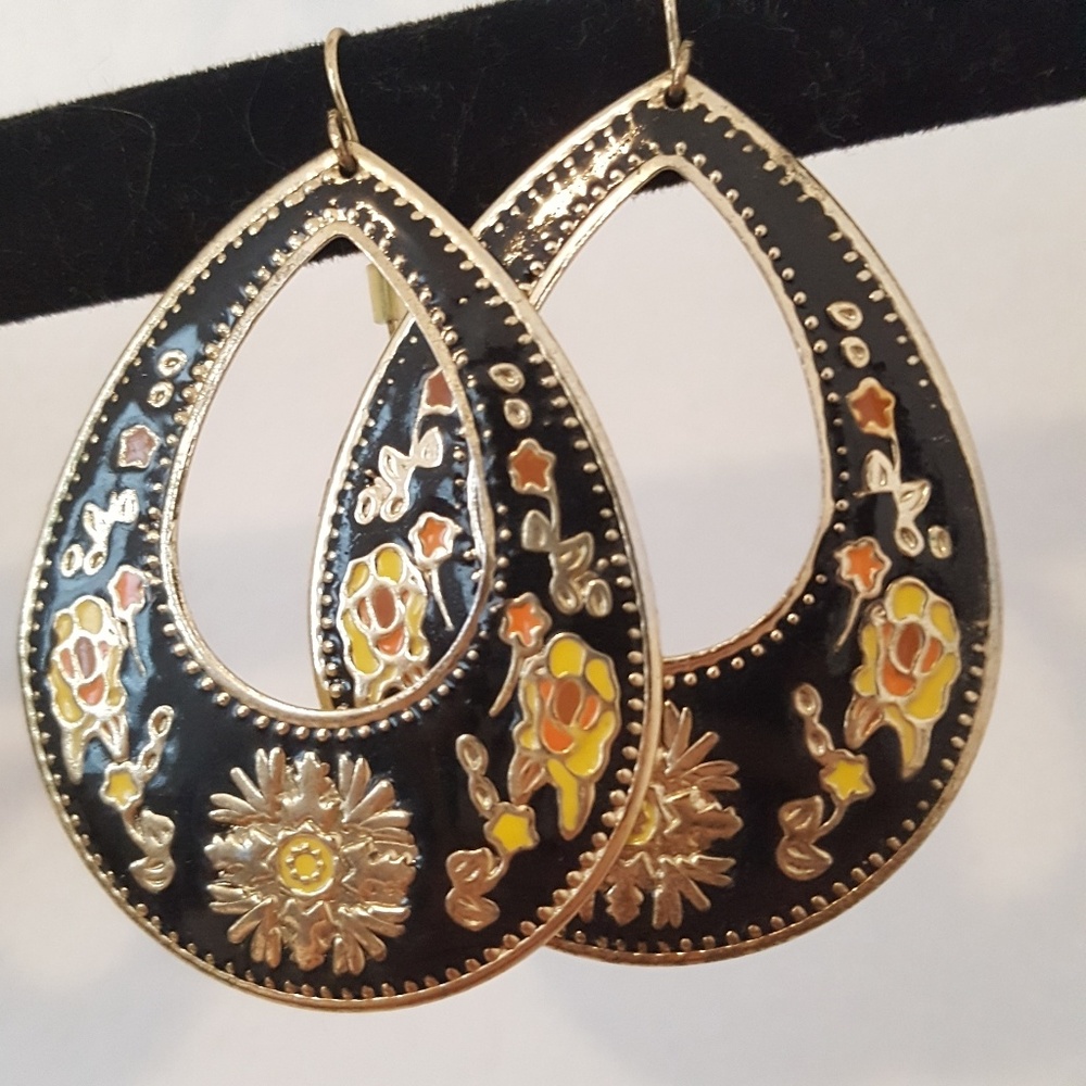 Hand painted earrings