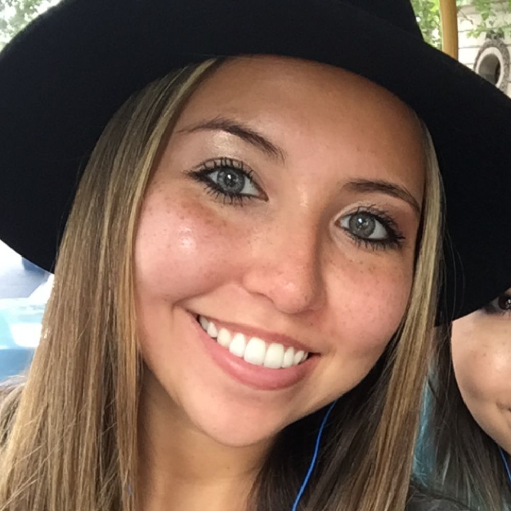 Meet your Posher, Jessica