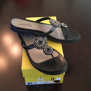 Kenneth Cole reaction black sandals