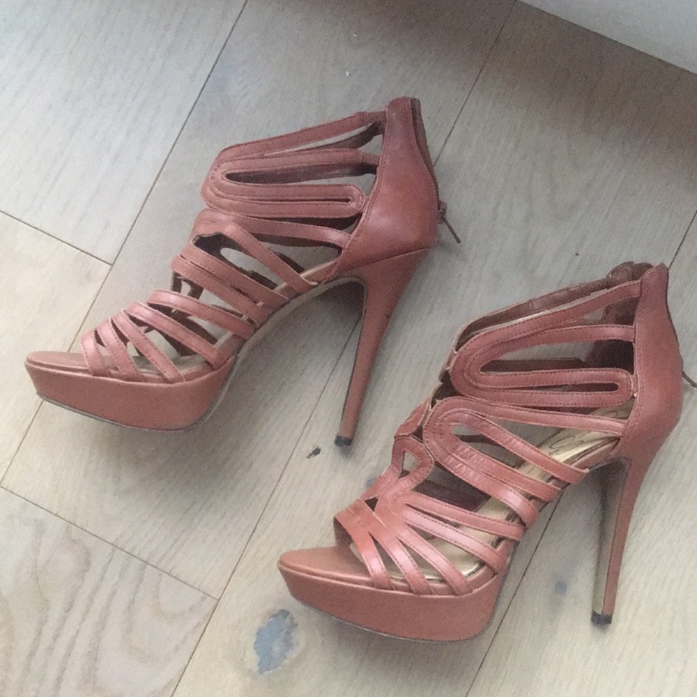 Jessica Simpson heels