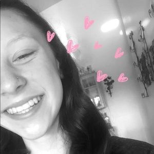 Meet your Posher, Brooke