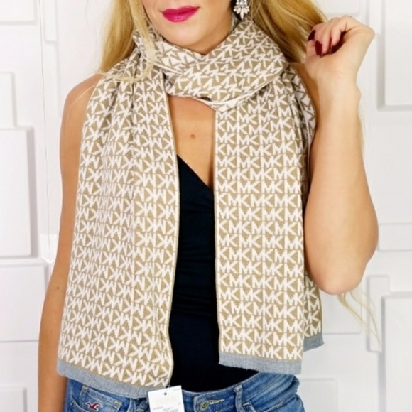 Michael Kors Accessories - MICHAEL KORS SCARF