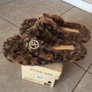 Michael kors slippers