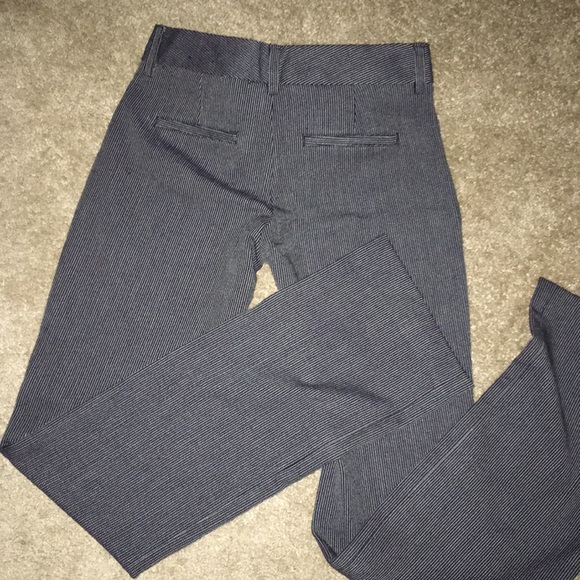 Express editor dress pant. Size 0R - Picture 3 of 6