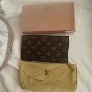 Vintage Authentic Louis Vuitton credit card wallet