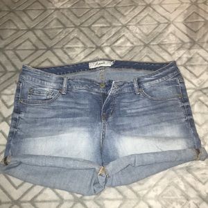 Torrid shorts size 14