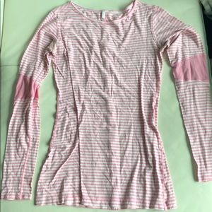 Lululemon long sleeve T-shirt