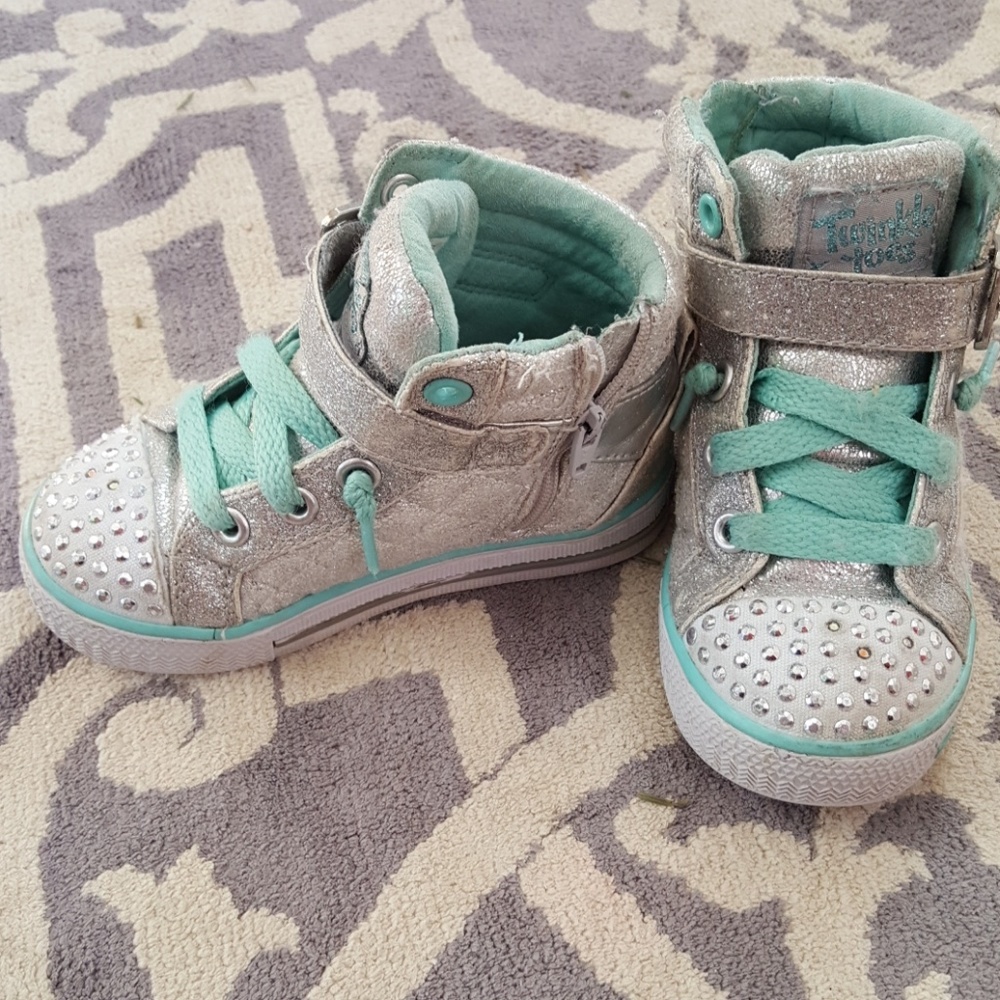 Skechers Twinkle Toes light up shoes