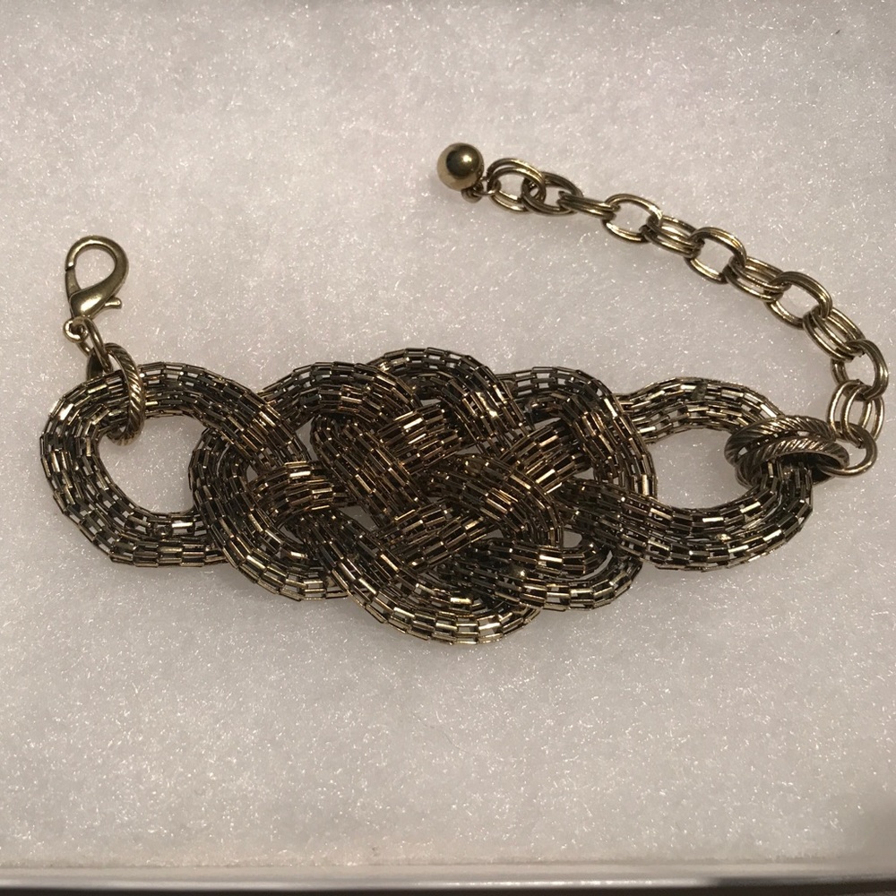 Braided chunky bracelet