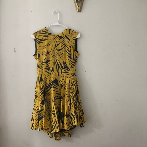 Yellow and Navy Palm Printed Dress - Picture 1 of 4