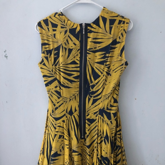 Yellow and Navy Palm Printed Dress - Picture 3 of 4